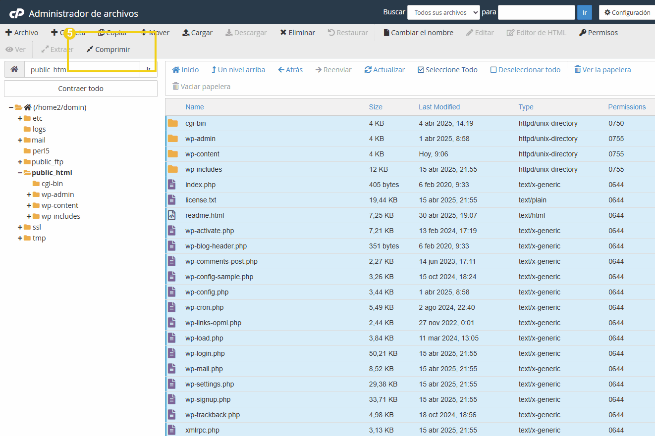 Captura de tela do administrador de arquivos cPanel mostrando o botão de comprimir