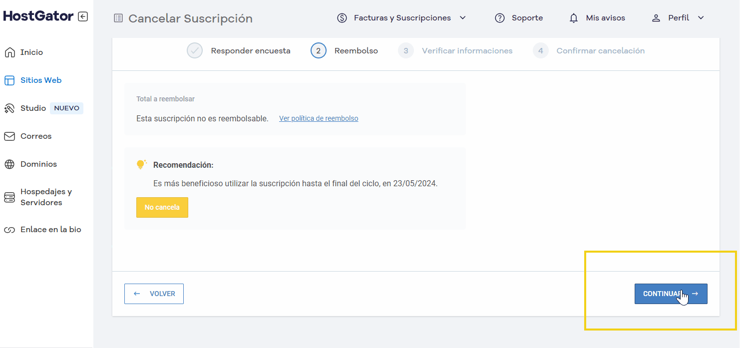Imagen de una pantalla de confirmación de suscripción en el panel de control de HostGator, destacando las opciones de reembolso y la continuidad del pago, con un enfoque en la gestión de planes de alojamiento.