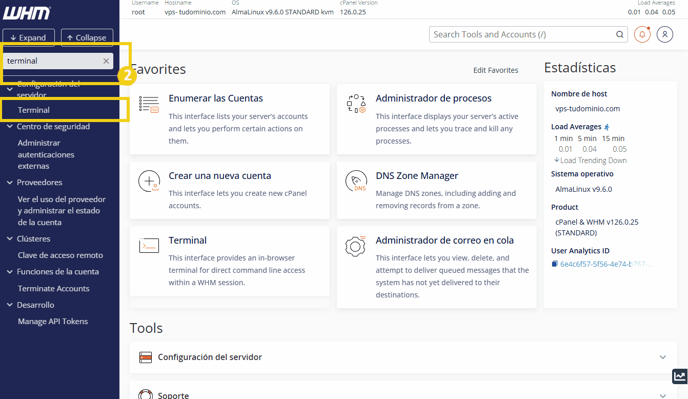 Imagen del panel de control WHM mostrando el menú del terminal en el técnico de administración de servidores
