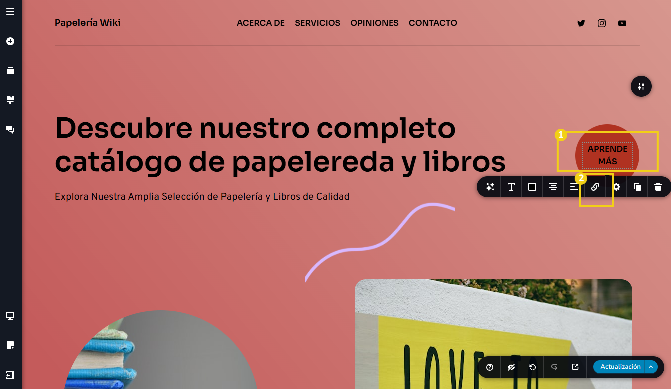 La imagen muestra el panel del editor del Creador de sitios con IA, con la marca en el botón y en el ícono de enlace mostrado en el menú