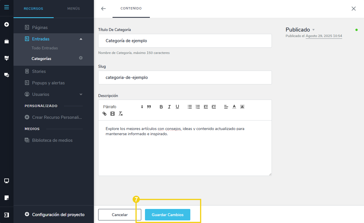 La imagen muestra la pantalla del editor del Creador de Sitios con IA, para guardar la información agregada de la categoría.