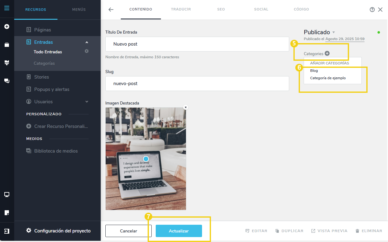 La imagen muestra la pantalla del editor del Creador de Sitios con IA, donde se debe hacer clic en "Categorías" y luego elegir una de las categorías ya creadas.