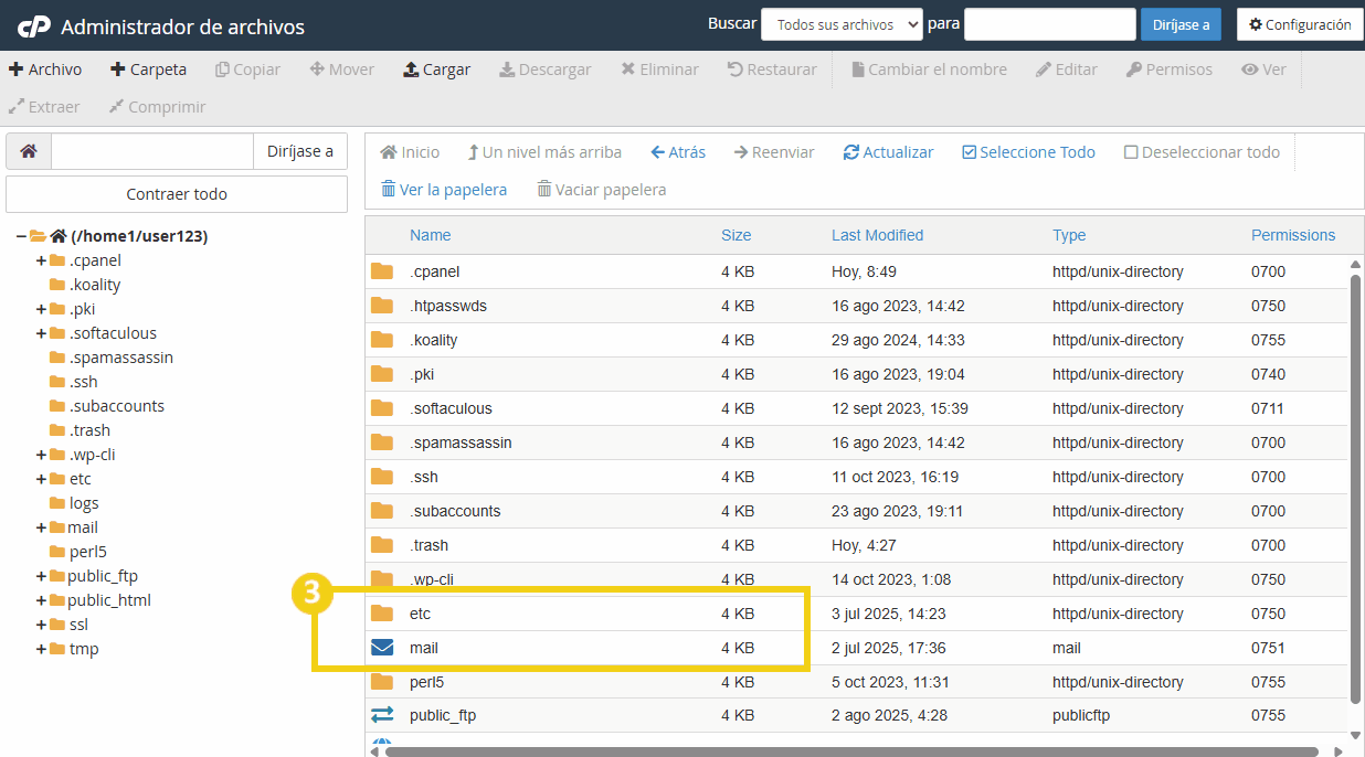La imagen muestra el administrador de archivos de cPanel, en el directorio /home, resaltando las carpetas etc y mail 