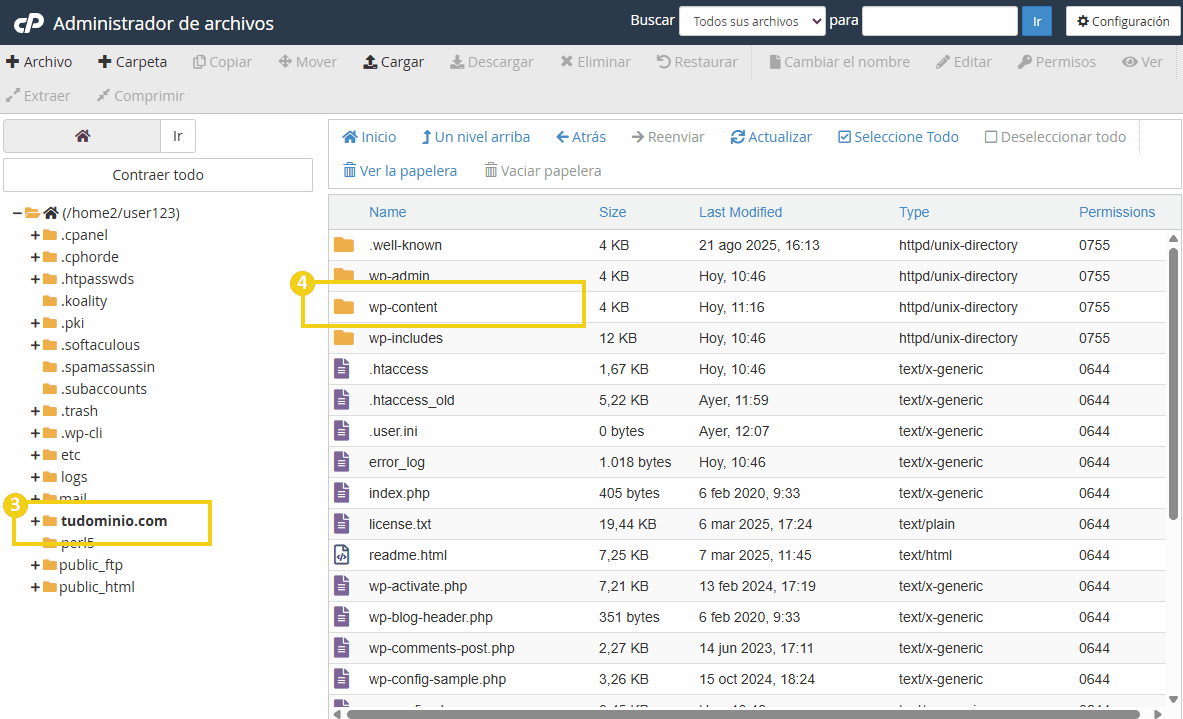 Imagen de una pantalla de administración de archivos que muestra carpetas como caché, registros, correo, public_html, ssl, temp y www en un panel de control de alojamiento.