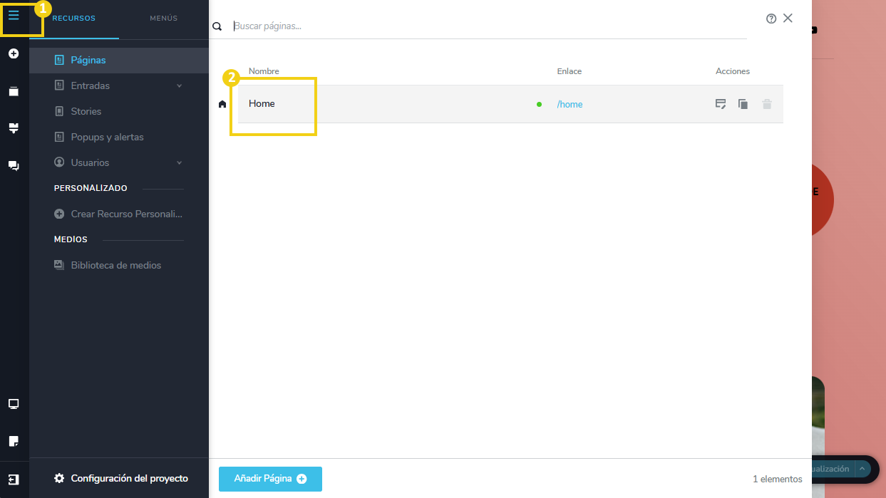 La imagen muestra la pantalla del editor del Creador de sitios con la marca en el ícono de tres líneas y que accede a la pantalla de páginas, donde se debe hacer clic en el nombre de la página que desea configurar el SEO