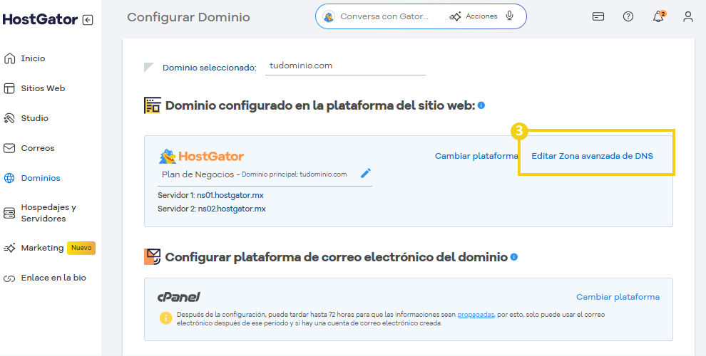 captura de pantalla del portal de clientes de Hostgator, con la opción Editar zona DNS avanzada resaltada