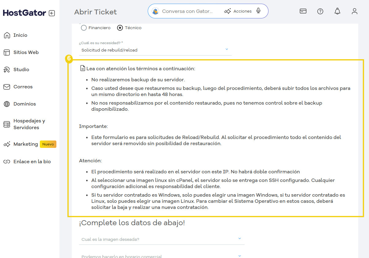 Pantalla del panel de control de HostGator que muestra opciones para solicitar una recarga/reconstrucción del servidor sin copia de seguridad, con instrucciones detalladas y un aviso importante.