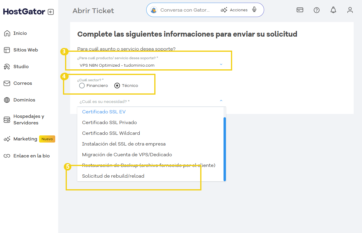 Pantalla del panel de HostGator que muestra opciones para abrir un nuevo ticket, incluidos detalles del producto, industria y tipo de solicitud.
