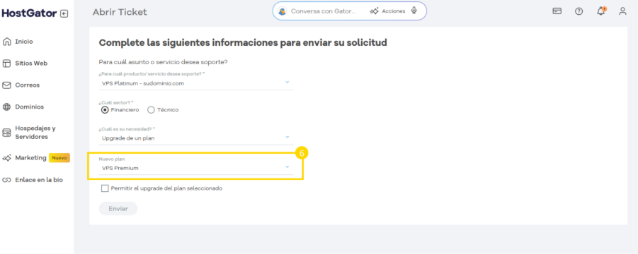 Campo de formulario 'Nuevo plan' resaltado con la selección 'VPS Premium' en la solicitud de ticket de soporte de HostGator.