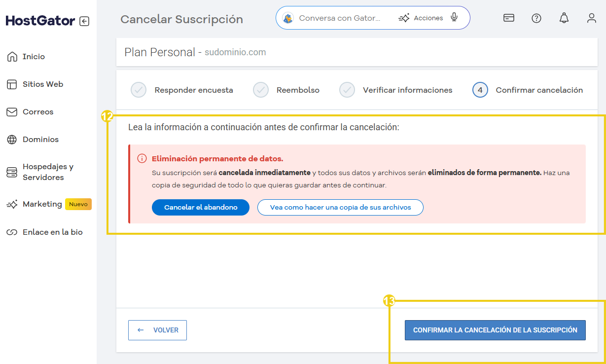 Pantalla de cancelación de suscripción en el panel de control de HostGator, que muestra las opciones de confirmación y el aviso de eliminación de datos.