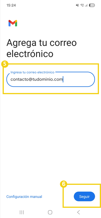 La imagen muestra la pantalla del celular en la aplicación Gmail, con la marca resaltada en el campo donde usted debe ingresar el correo electrónico Titan.