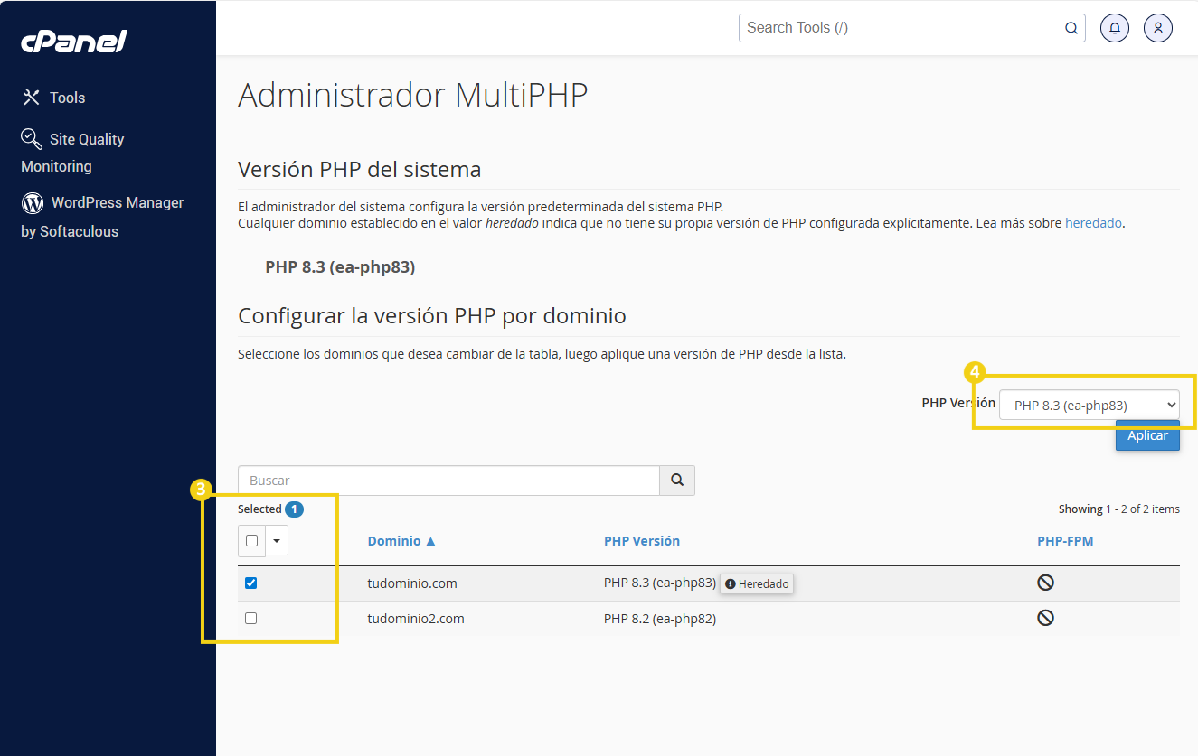 Imagen de la interfaz de configuración del cPanel para cambio de la versión de PHP en el sistema, destacando el menú de selección de versión y la selección de dominio