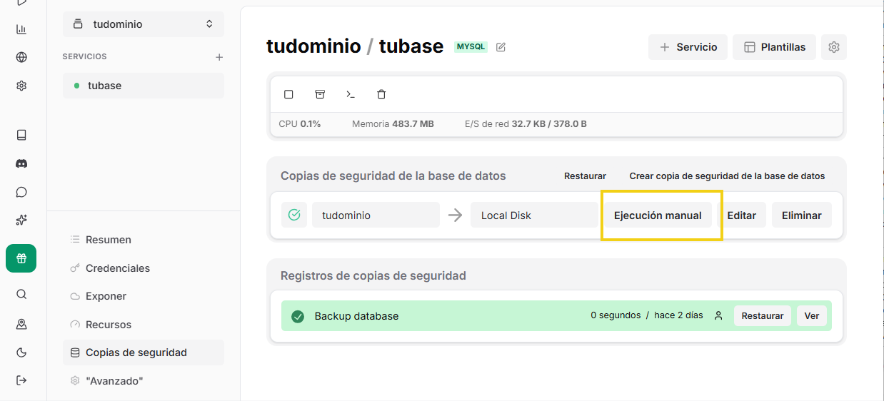 Opción Ejecución Manual destacada en el área de gestión de backups de EasyPanel