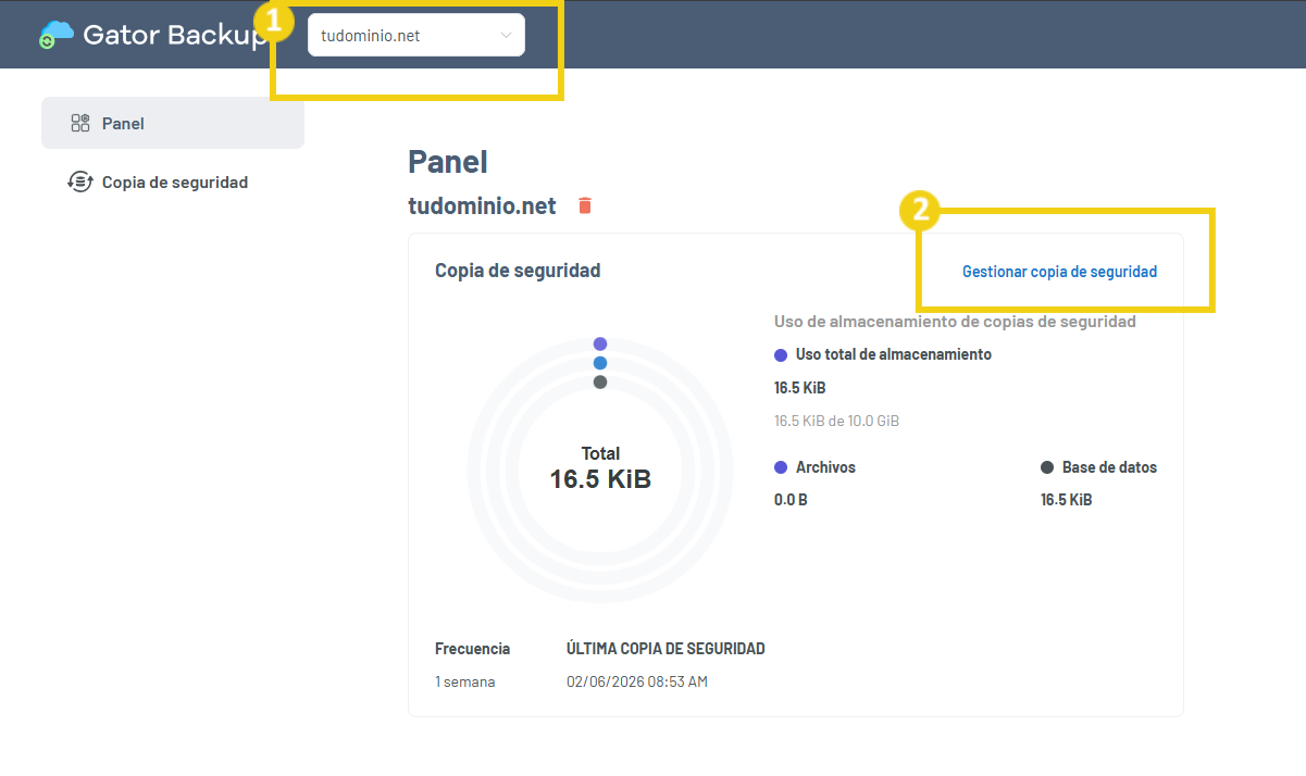 La imagen muestra la pantalla de Gator Backup con el flujo de acceso al área de historial
