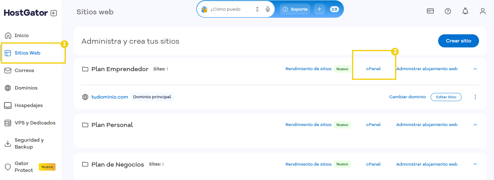 El panel de control de HostGator muestra la sección de administración del sitio web y la opción de acceder al cPanel, con un enfoque en el alojamiento del sitio web