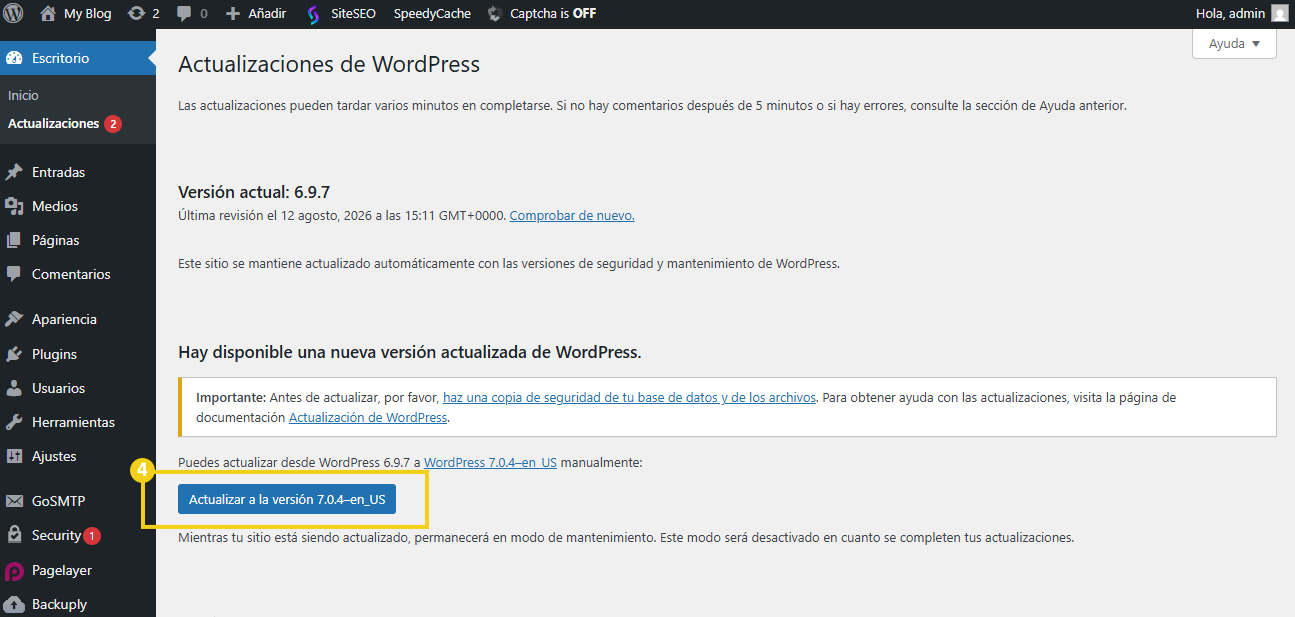 Panel de WordPress en la pestaña "Actualizaciones", con la opción "Actualizar a la versión&nbsp;7.0.3-en_US" destacada