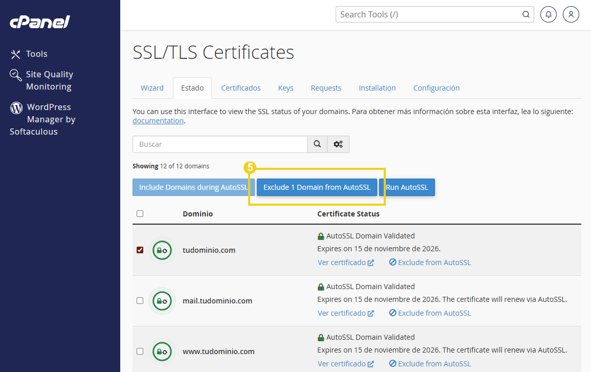Pantalla del panel de cPanel con la sección SSL/TLS Certificates, que muestra opciones como AutoSSL y una lista de dominios con el estado del certificado y el botón para excluirlos de AutoSSL.