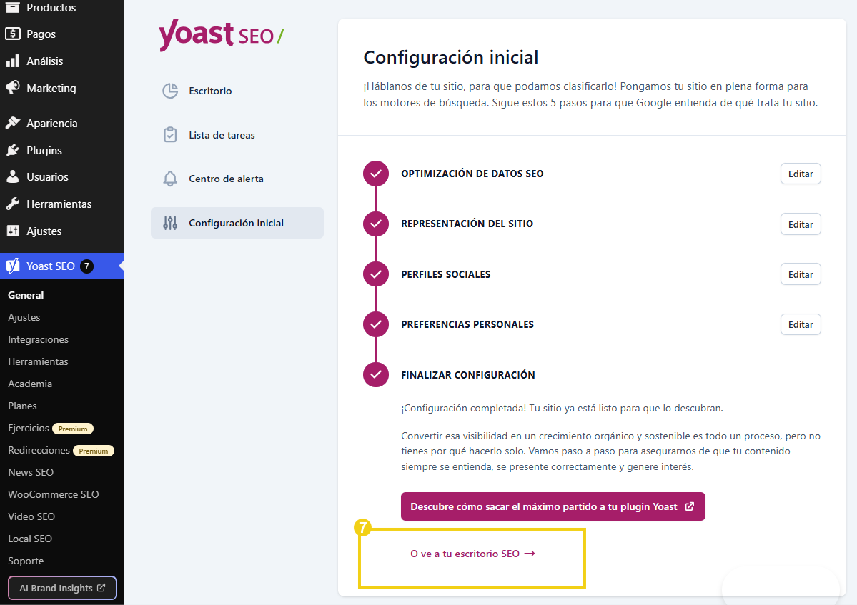 Yoast SEO — pantalla de finalización de la configuración con el botón Accede a tu panel de SEO en destaque
