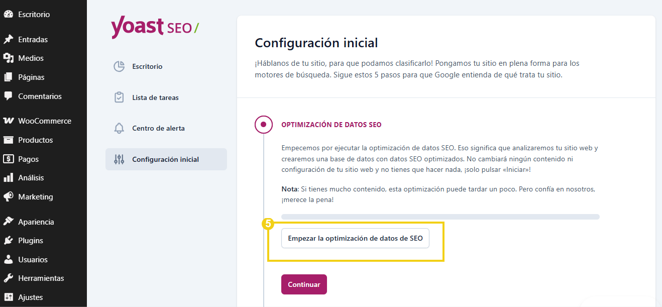 Yoast SEO — sección Optimización de datos de SEO con el botón Iniciar optimización en destaque