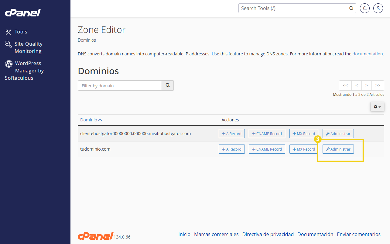 Imagen del panel de configuración del Editor de zona DNS que muestra la lista de dominios, con la función de administración de registros DNS resaltada.